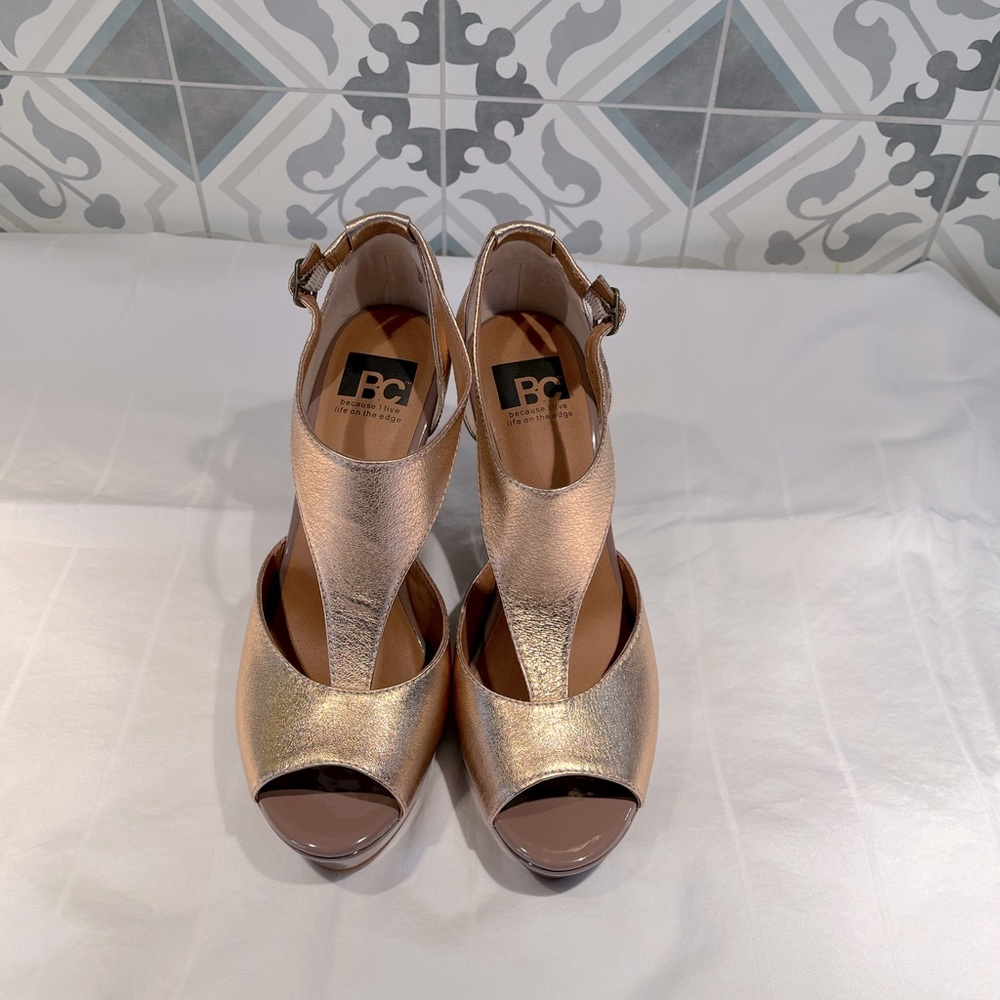 BC Lickety Split Metallic Rose Gold Leather Heels.